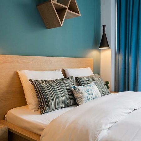 Dynasta Central Suites Atene Esterno foto
