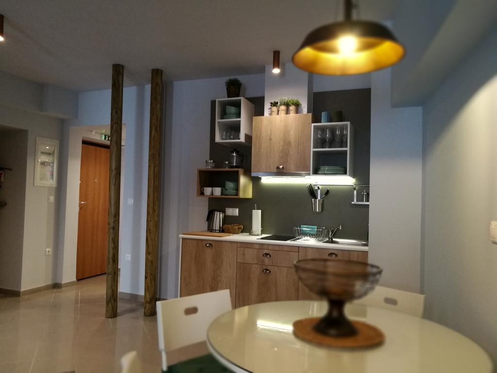 Dynasta Central Suites Atene Esterno foto